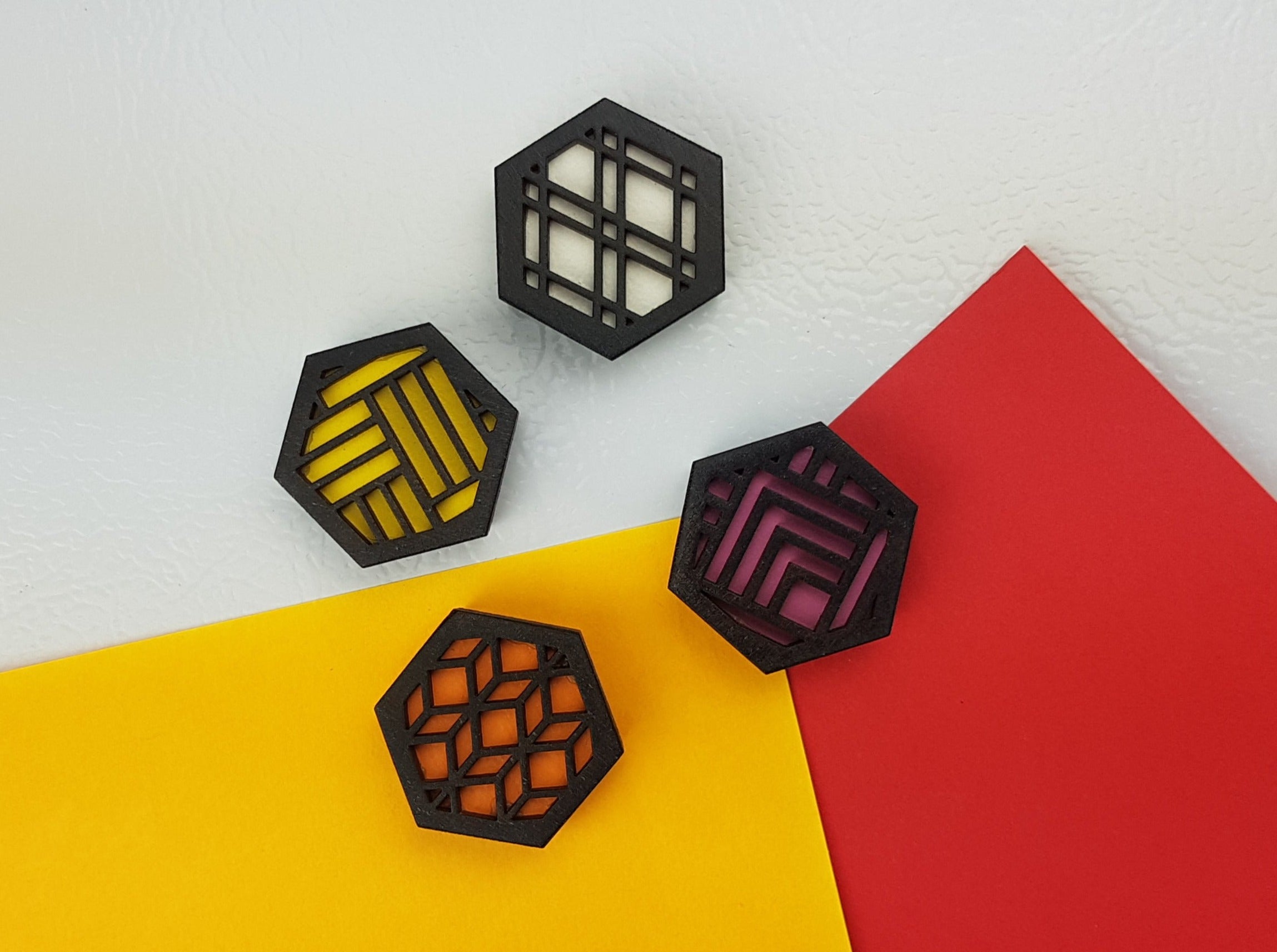 Aimants gais – Tache noire