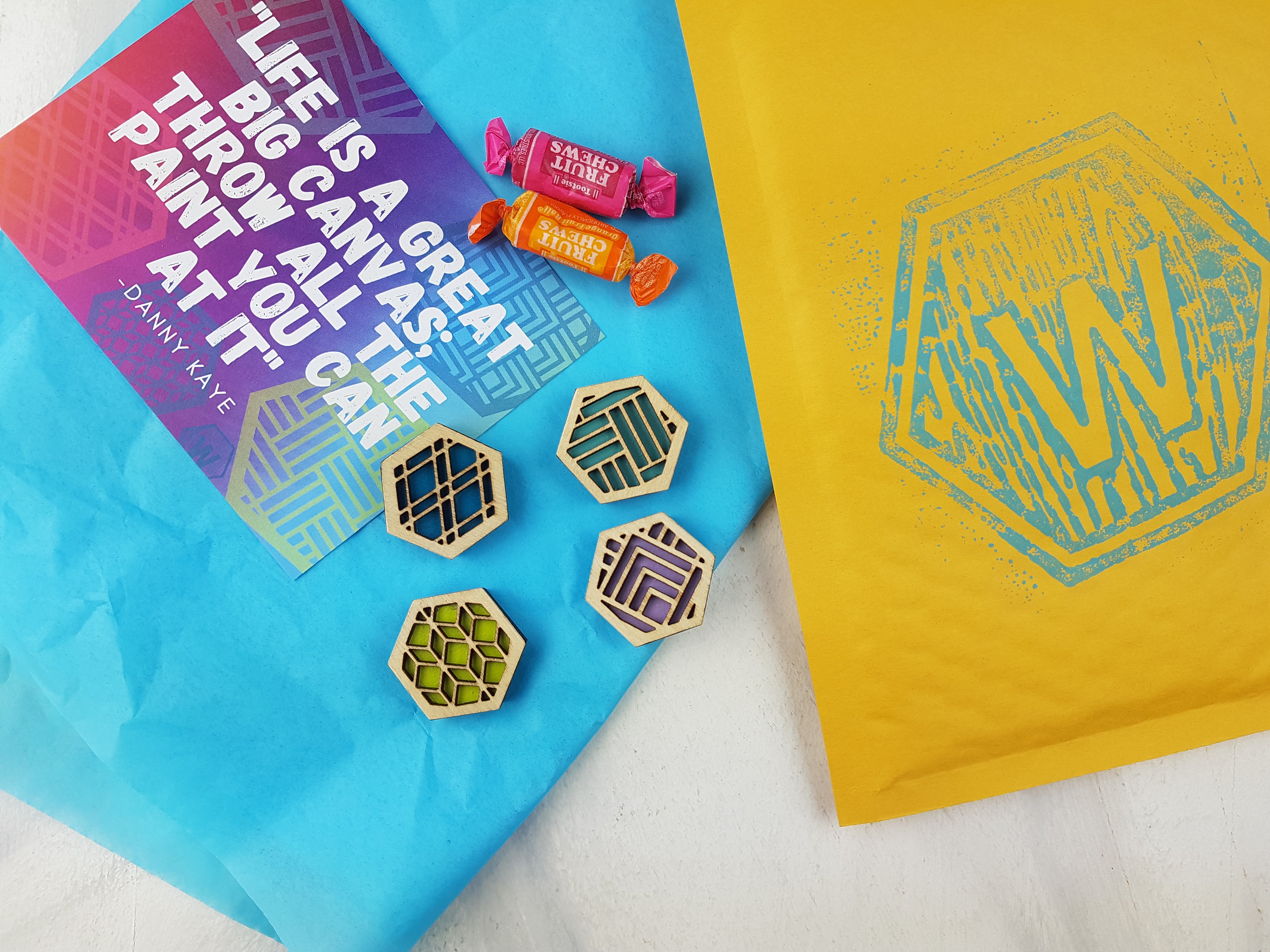 Cheerful Magnets – Natural Stain