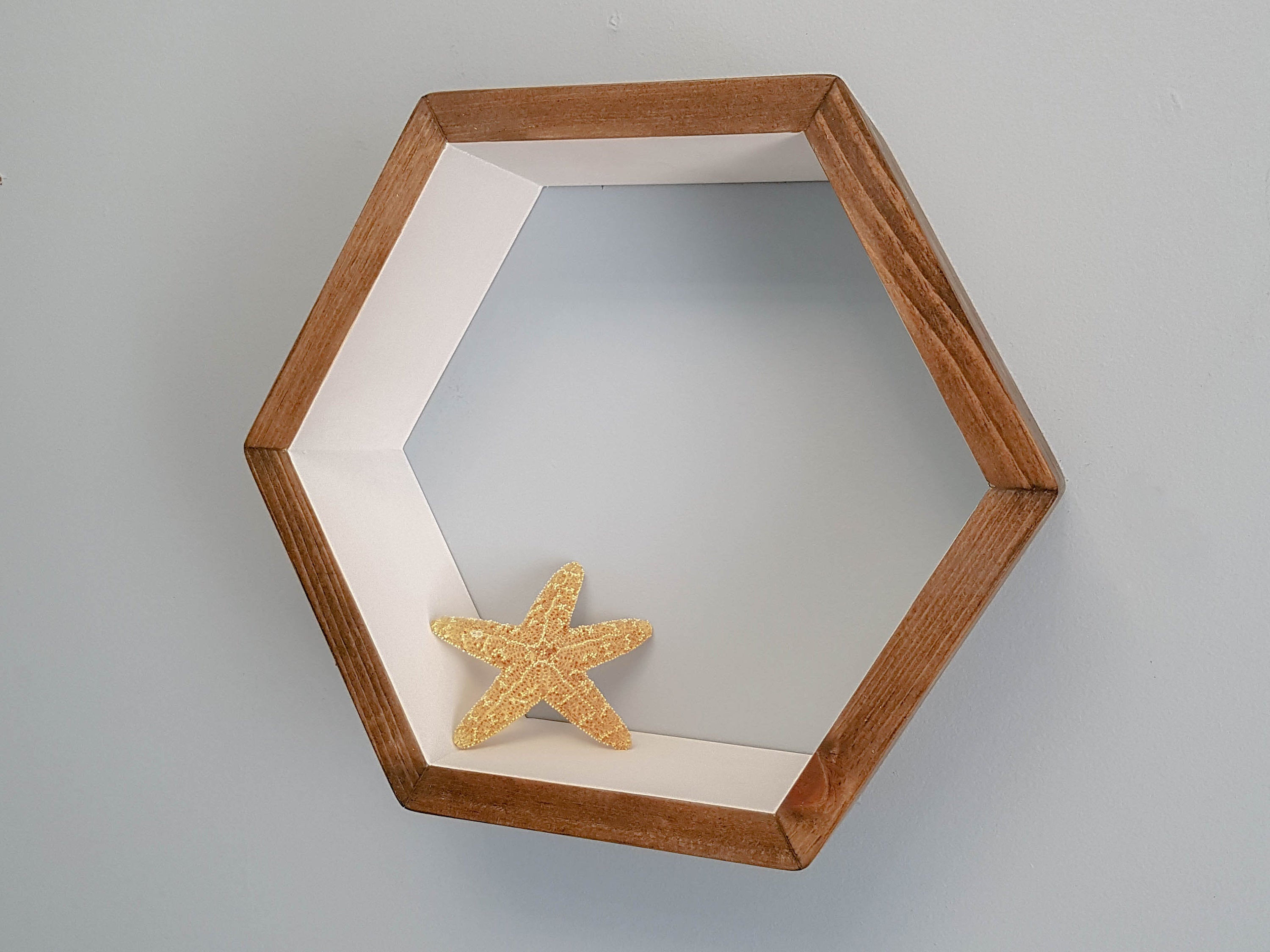 Hexagon Shelves Set of 8, Floating Shelves, Geometric Shelves, Hexagon Shelf, Modern Shelves,  Living Room Shelves, Office Decor Shelves